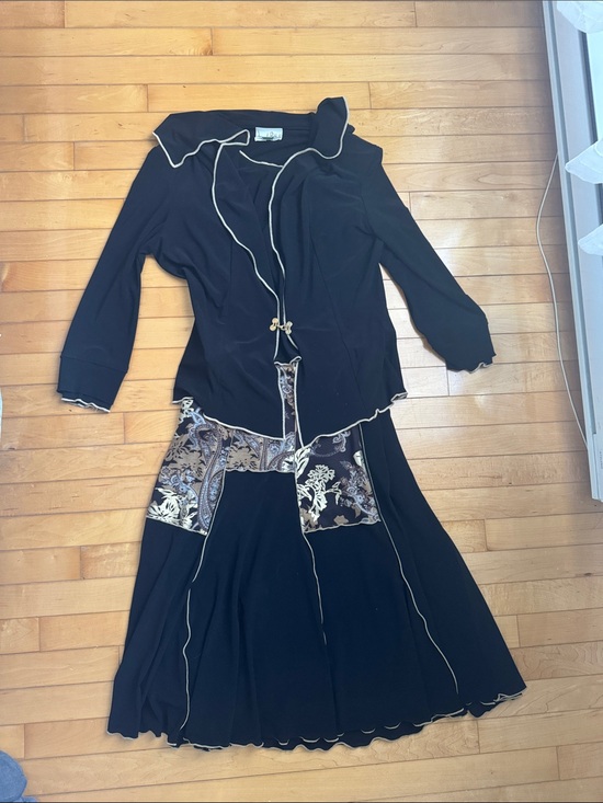 Joseph Ribkoff Dresses & Skirts - Joseph Ribkoff Vintage 3 piece set with skirt